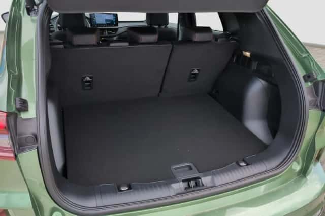 Ford Kuga (2026) thumbnail 7
