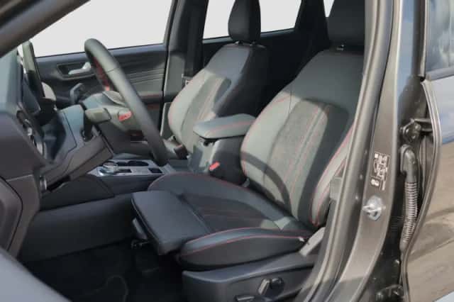 Ford Kuga (2026) thumbnail 13