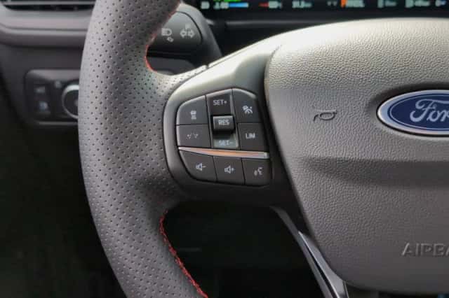 Ford Kuga (2026) thumbnail 18