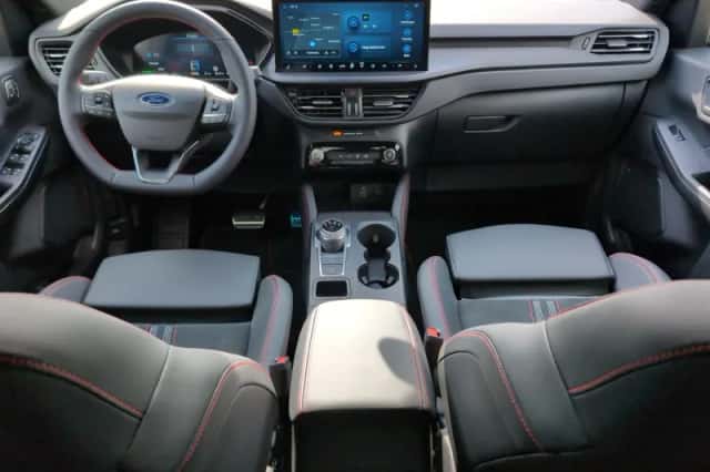 Ford Kuga (2026) thumbnail 9