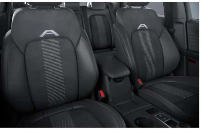Ford Kuga (2026) thumbnail 5
