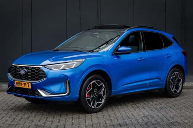 Ford Kuga (2025) thumbnail 1