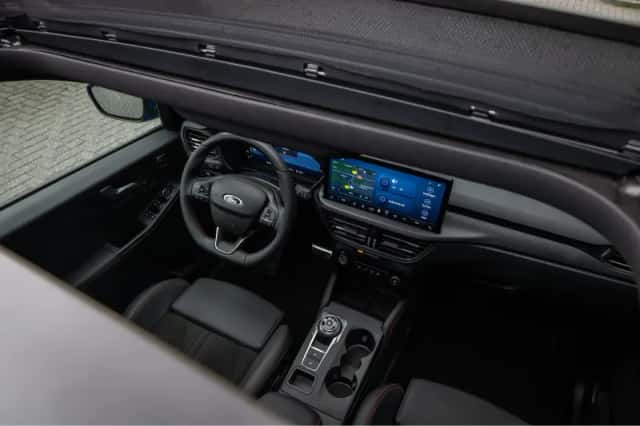 Ford Kuga (2025) thumbnail 17