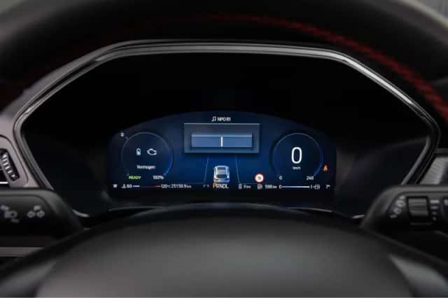 Ford Kuga (2025) thumbnail 20
