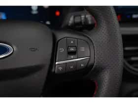 Ford Kuga (2025) thumbnail 33