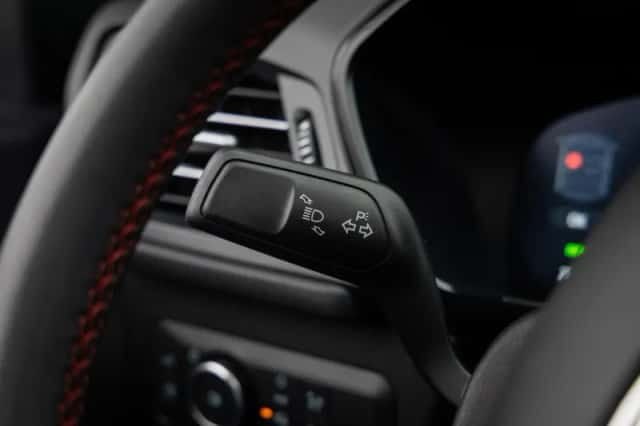 Ford Kuga (2025) thumbnail 36