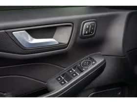 Ford Kuga (2025) thumbnail 42