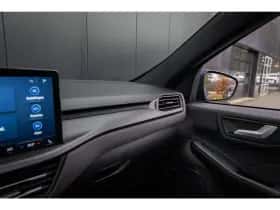 Ford Kuga (2025) thumbnail 44