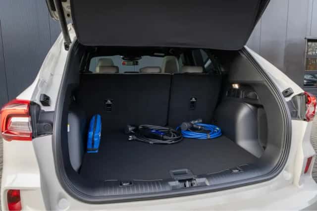Ford Kuga (2026) thumbnail 37