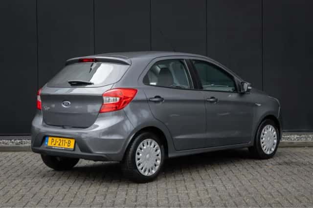 Ford Ka (2017) thumbnail 2