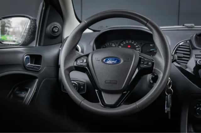 Ford Ka (2017) thumbnail 11
