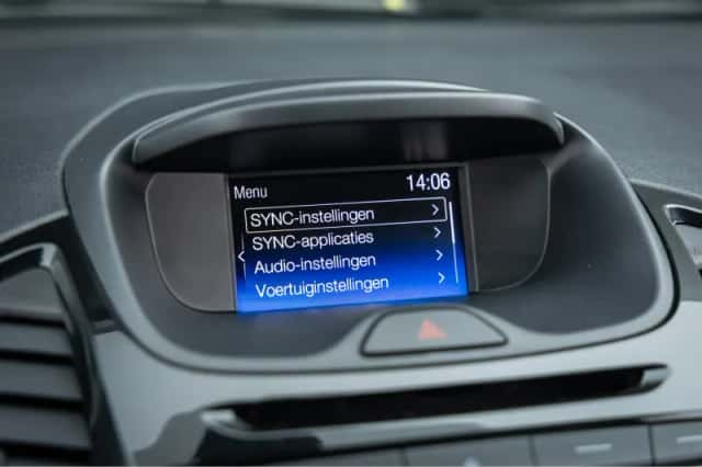 Ford Ka (2017) thumbnail 16