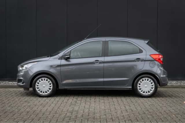 Ford Ka (2017) thumbnail 3