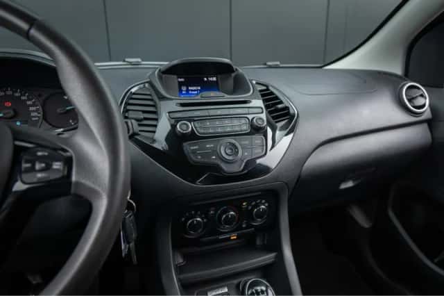Ford Ka (2017) thumbnail 32