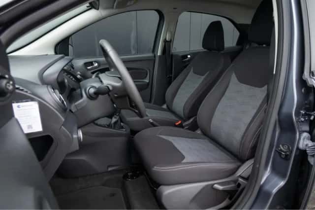 Ford Ka (2017) thumbnail 6