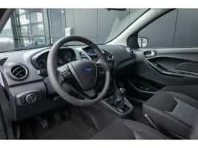 Ford Ka (2017) thumbnail 8