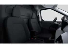 Ford E-Transit Courier (2026) thumbnail 7