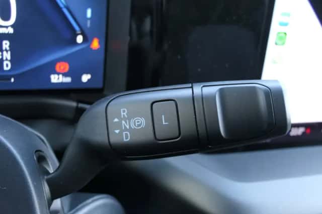 Ford E-Transit Courier (2026) thumbnail 3