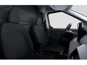 Ford E-Transit Courier (2026) thumbnail 6