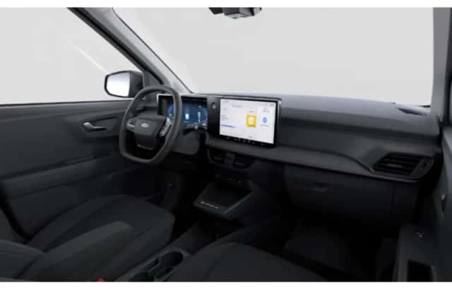 Ford E-Transit Courier (2026) thumbnail 7