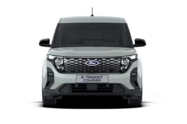 Ford E-Transit Courier (2026) thumbnail 4