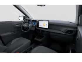 Ford E-Transit Courier (2026) thumbnail 6