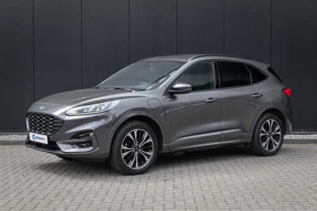 Ford Kuga (2022) thumbnail 1