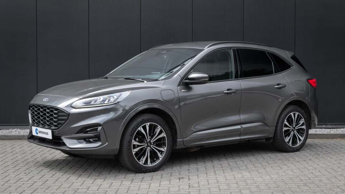 Ford Kuga (2022) — foto 1