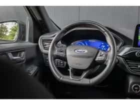 Ford Kuga (2022) thumbnail 12
