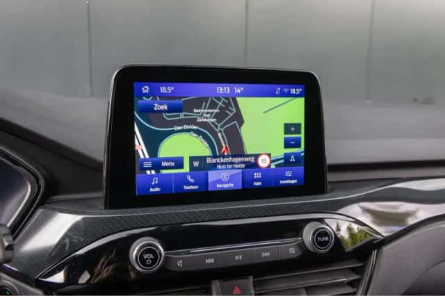 Ford Kuga (2022) thumbnail 14