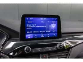 Ford Kuga (2022) thumbnail 16