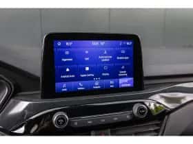 Ford Kuga (2022) thumbnail 17