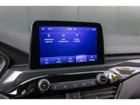 Ford Kuga (2022) thumbnail 18