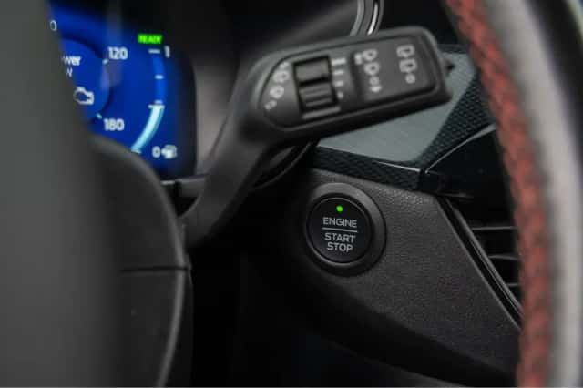 Ford Kuga (2022) thumbnail 30