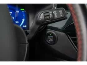 Ford Kuga (2022) thumbnail 30