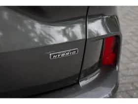 Ford Kuga (2022) thumbnail 43