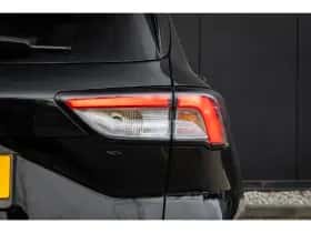 Ford Kuga (2023) thumbnail 15