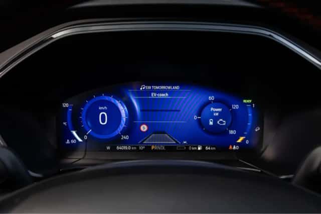 Ford Kuga (2023) thumbnail 18
