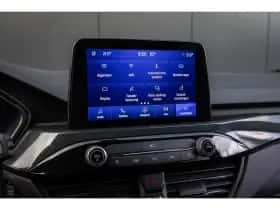 Ford Kuga (2023) thumbnail 26