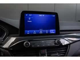 Ford Kuga (2023) thumbnail 27