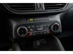 Ford Kuga (2023) thumbnail 34