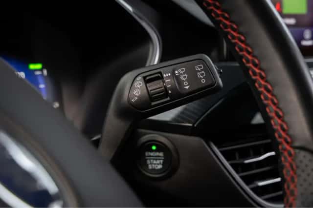 Ford Kuga (2023) thumbnail 46