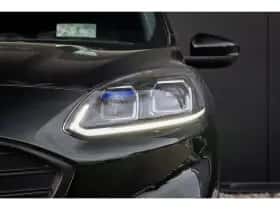 Ford Kuga (2023) thumbnail 8