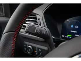 Ford Kuga (2025) thumbnail 6