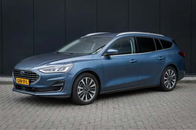 Ford Focus (2025) thumbnail 1