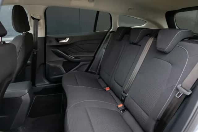 Ford Focus (2025) thumbnail 6