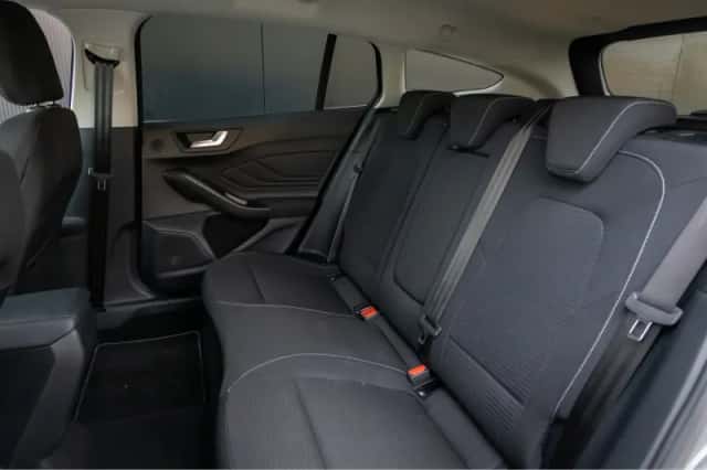 Ford Focus (2025) thumbnail 5