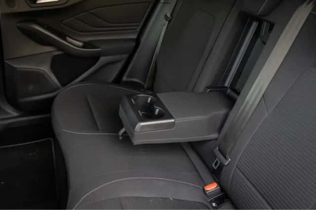 Ford Focus (2025) thumbnail 6