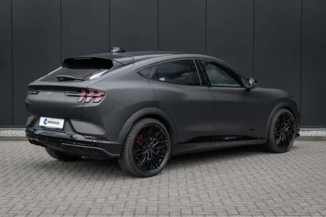 Ford Mustang Mach-E (2026) thumbnail 2