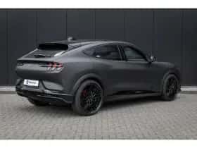 Ford Mustang Mach-E (2026) thumbnail 2